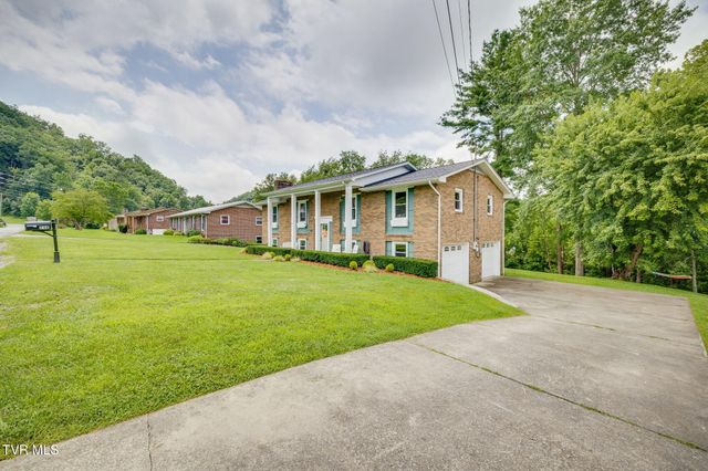 236 Keystone Drive, Blountville, TN 37617
