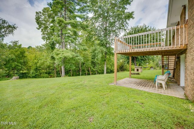 236 Keystone Drive, Blountville, TN 37617