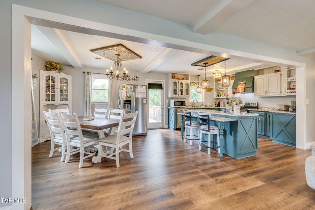 236 Keystone Drive, Blountville, TN 37617