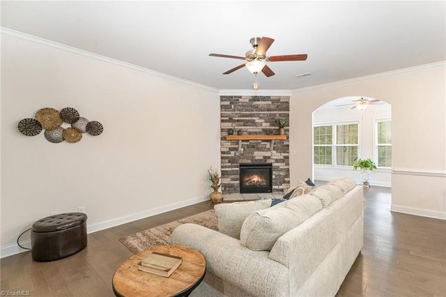 1601 Suzanne Lane, Lexington, NC 27295