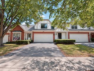 4587 Olmstead Drive, Hoffman Estates, IL 60192
