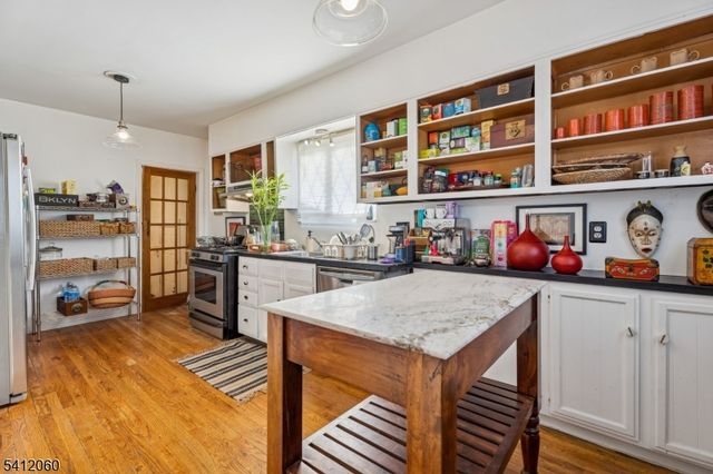 1 Midland Pl, Newark City, NJ 07106