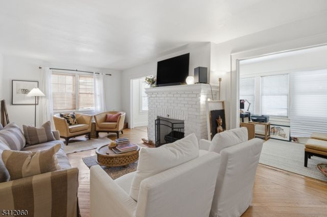 1 Midland Pl, Newark City, NJ 07106