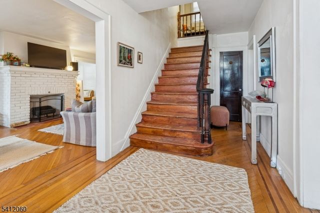 1 Midland Pl, Newark City, NJ 07106