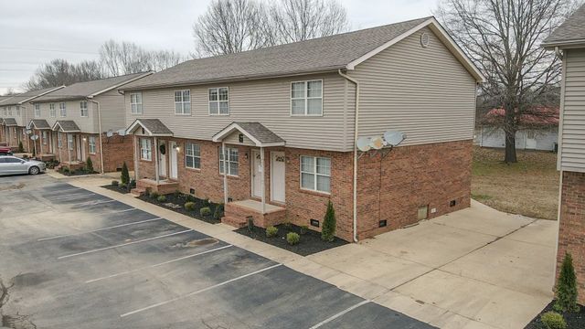 587 Baker Rd, Martin, TN 38237