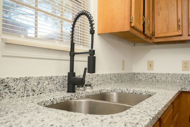 587 Baker Rd, Martin, TN 38237