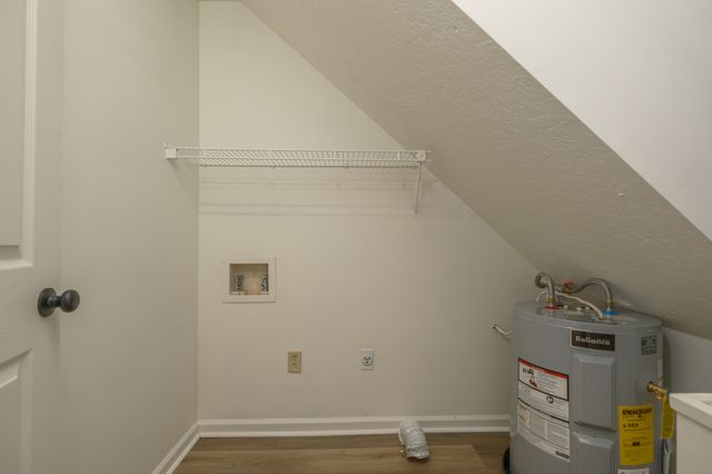 587 Baker Rd, Martin, TN 38237