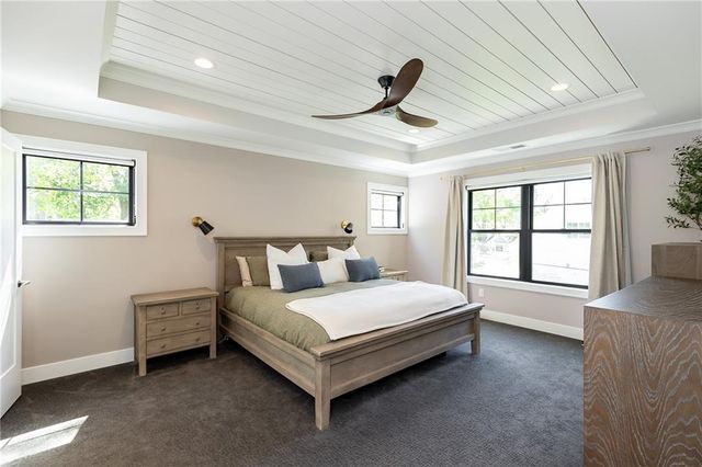 7404 Fontana Street, Prairie Village, KS 66208