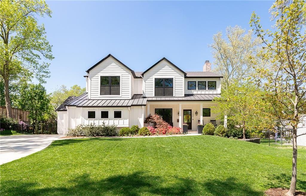 7404 Fontana Street, Prairie Village, KS 66208