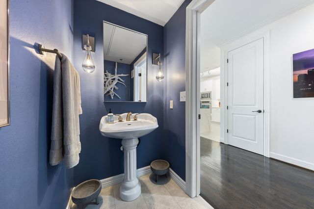 8616 Turtle Creek Boulevard 412, Dallas, TX 75225