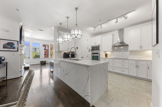 8616 Turtle Creek Boulevard 412, Dallas, TX 75225