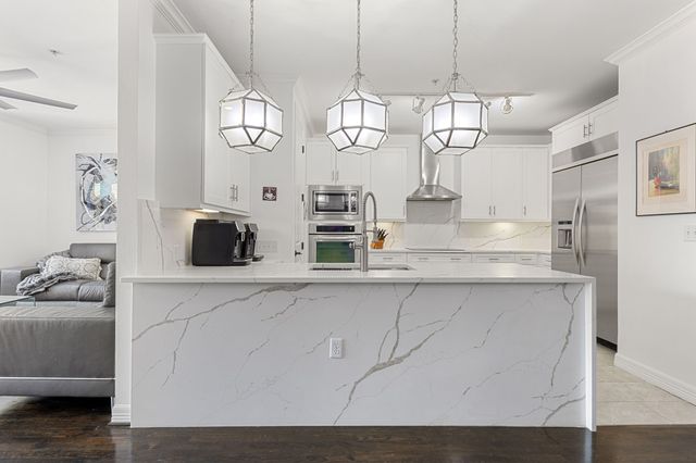 8616 Turtle Creek Boulevard 412, Dallas, TX 75225