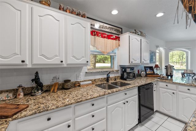 19901 S Highway 281, Lipan, TX 76462