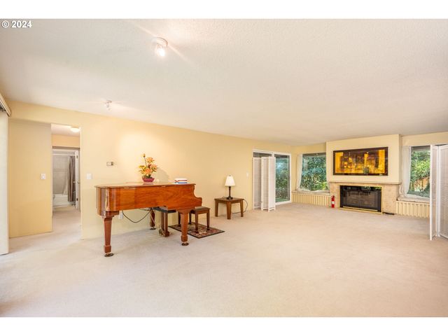 804 Ne 174TH Ave, Portland, OR 97230