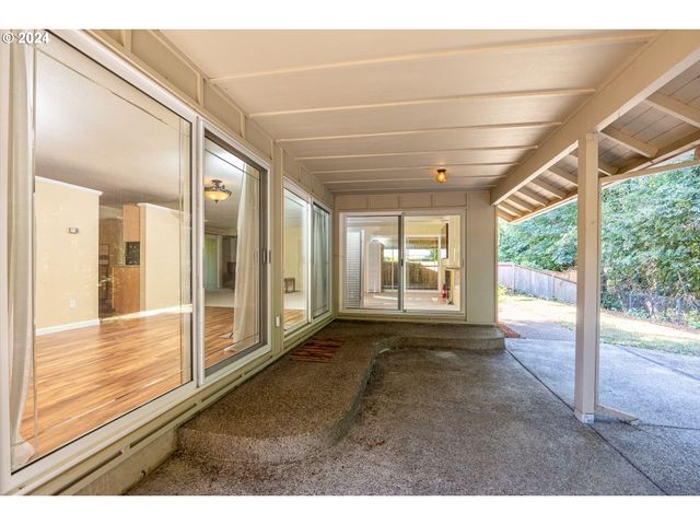 804 Ne 174TH Ave, Portland, OR 97230