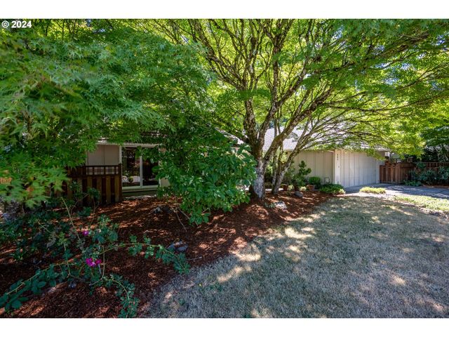 804 Ne 174TH Ave, Portland, OR 97230