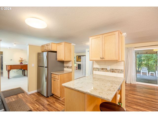 804 Ne 174TH Ave, Portland, OR 97230