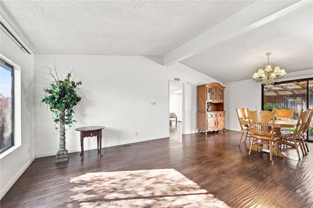 27558 Jasper Way, Castaic, CA 91384 — photo 5