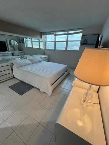 211 S Ocean Drive 204, Hollywood, FL 33019