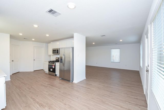 18987 Panzini Dr, New Caney, TX 77357