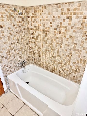 1250 E East 3rd Street 7, Long Beach, CA 90802