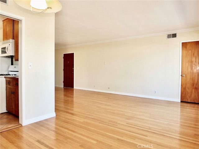 1250 E East 3rd Street 7, Long Beach, CA 90802