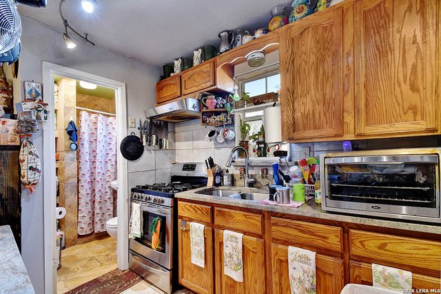 2740 Churchill, Converse, TX 78109