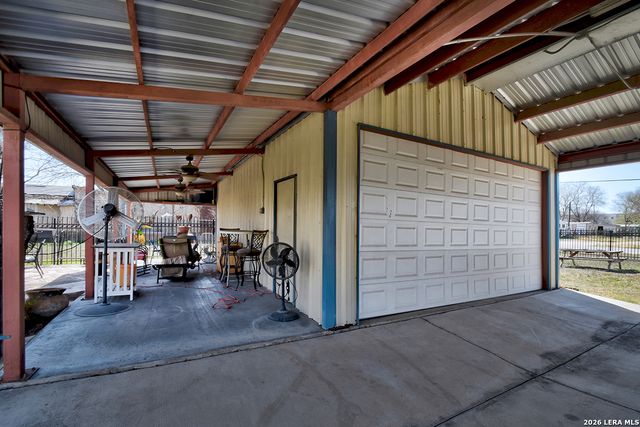 2740 Churchill, Converse, TX 78109