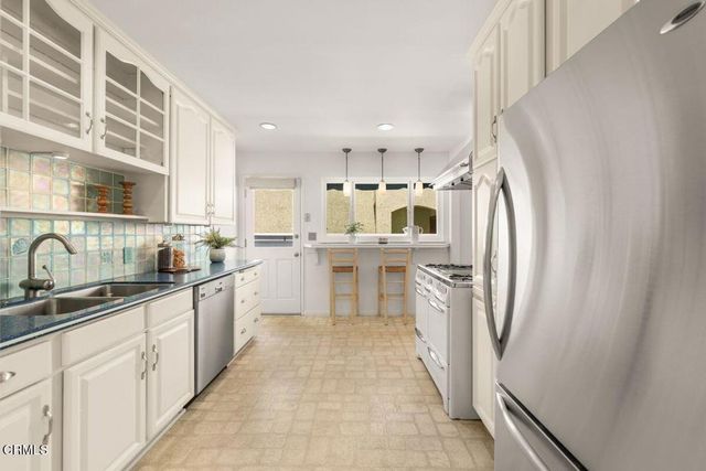 1046 Driftwood Lane, Ventura, CA 93001