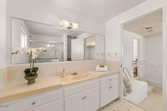 1046 Driftwood Lane, Ventura, CA 93001