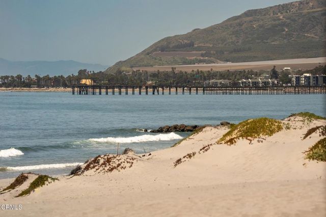 1046 Driftwood Lane, Ventura, CA 93001