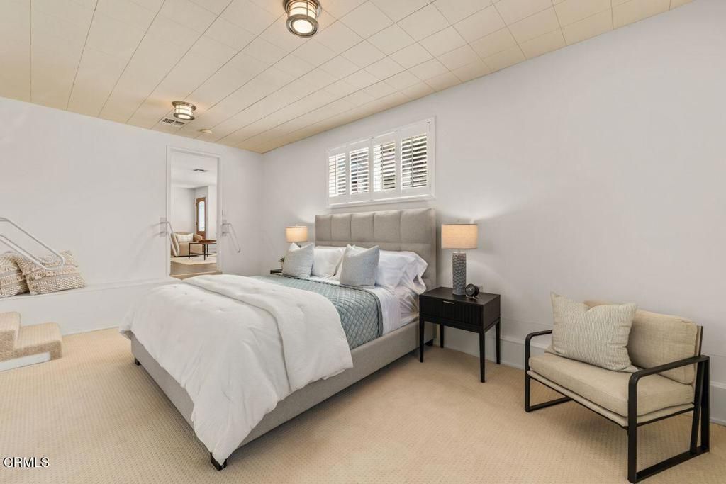 Image 22 of property listing at 1046 Driftwood Lane, Ventura, CA 93001