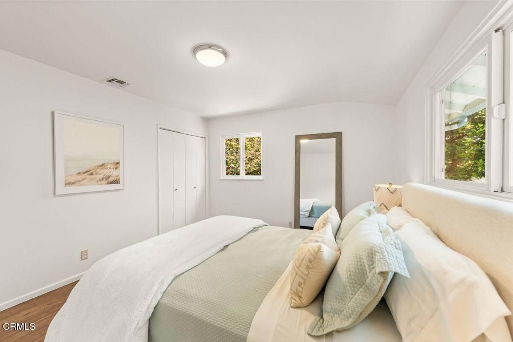 Image 28 of property listing at 1046 Driftwood Lane, Ventura, CA 93001