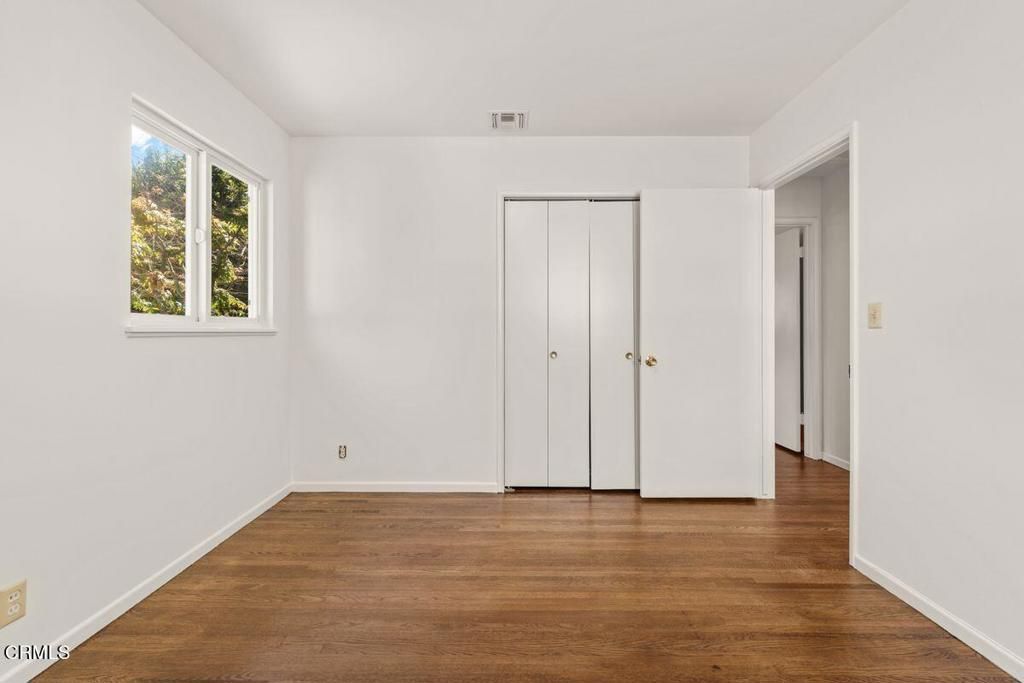 Image 30 of property listing at 1046 Driftwood Lane, Ventura, CA 93001