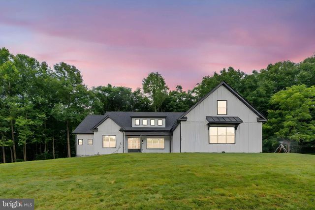 119 PISCATAWAY LN, Hedgesville, WV 25427