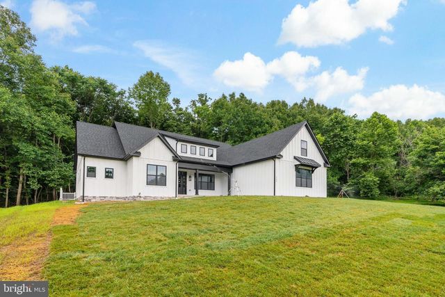 119 PISCATAWAY LN, Hedgesville, WV 25427