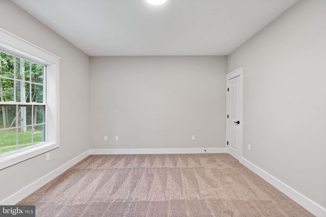 119 PISCATAWAY LN, Hedgesville, WV 25427