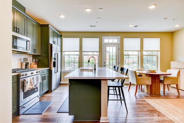 1005 Station Road, Somerville, NJ 08876