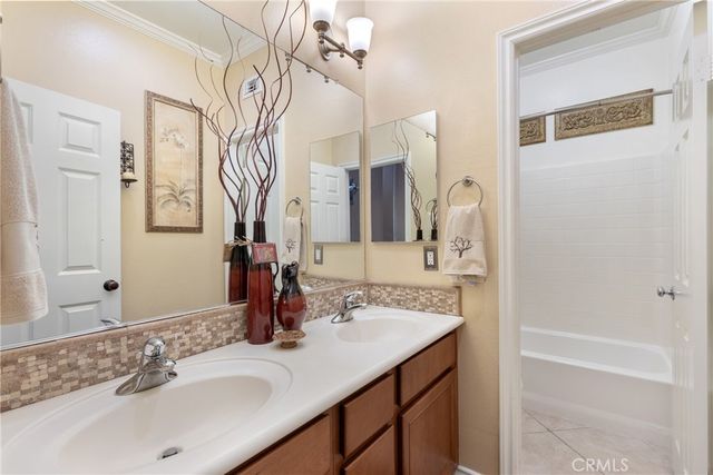 17059 Noble View, Riverside, CA 92503