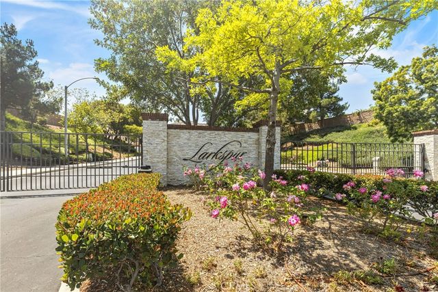 17059 Noble View, Riverside, CA 92503