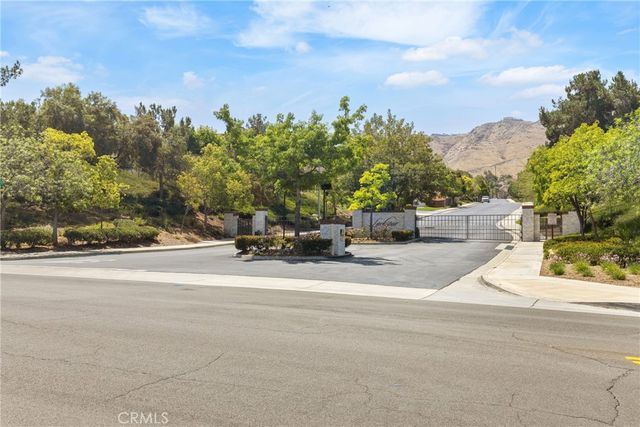 17059 Noble View, Riverside, CA 92503
