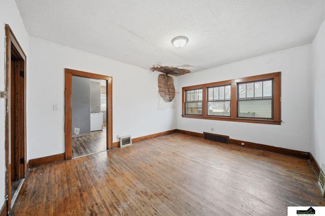 2031 S 34th Street, Lincoln, NE 68506