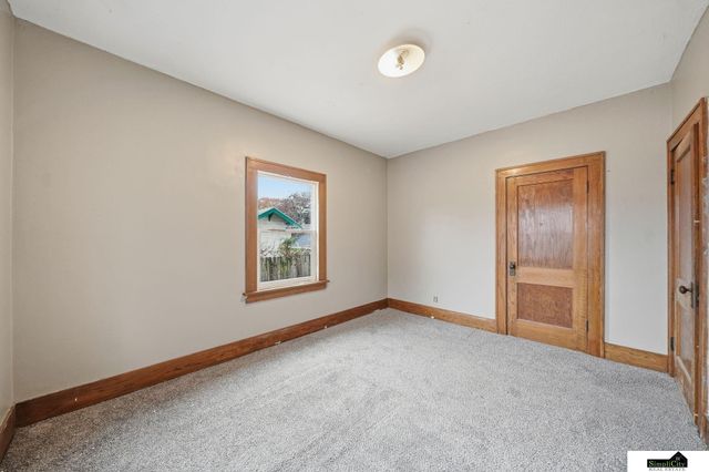 2031 S 34th Street, Lincoln, NE 68506