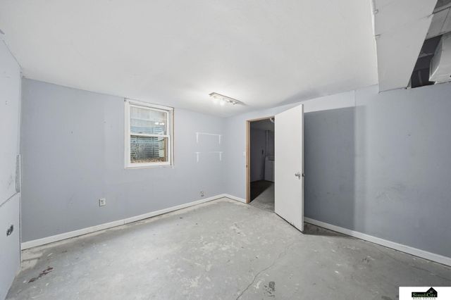 2031 S 34th Street, Lincoln, NE 68506