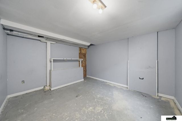 2031 S 34th Street, Lincoln, NE 68506