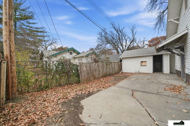 2031 S 34th Street, Lincoln, NE 68506