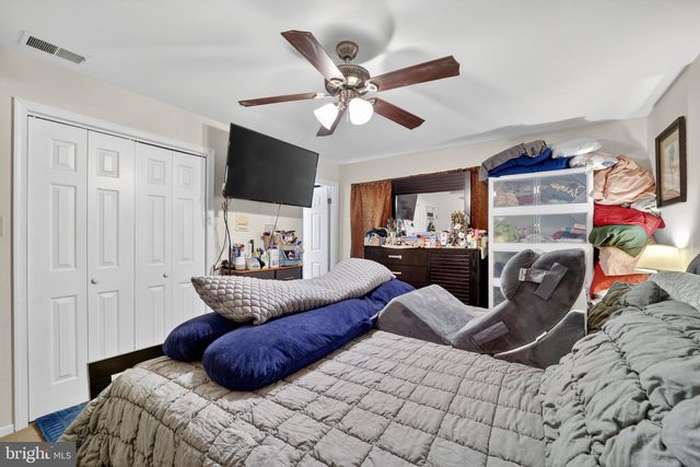 2739 SPRAGUE DR, Waldorf, MD 20601