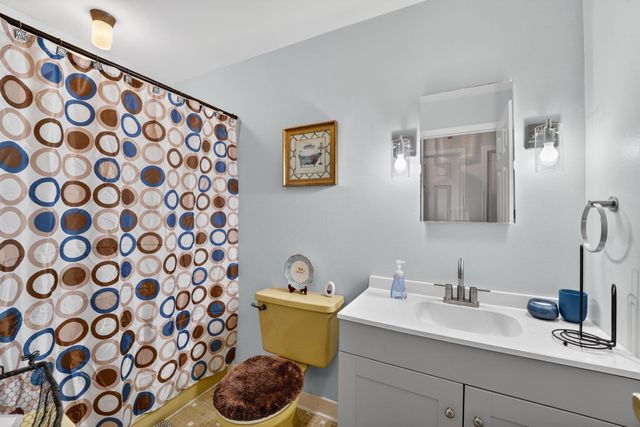 2739 SPRAGUE DR, Waldorf, MD 20601