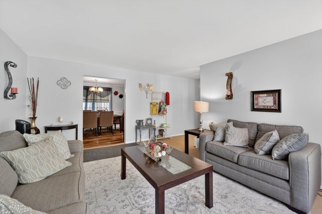 2739 SPRAGUE DR, Waldorf, MD 20601