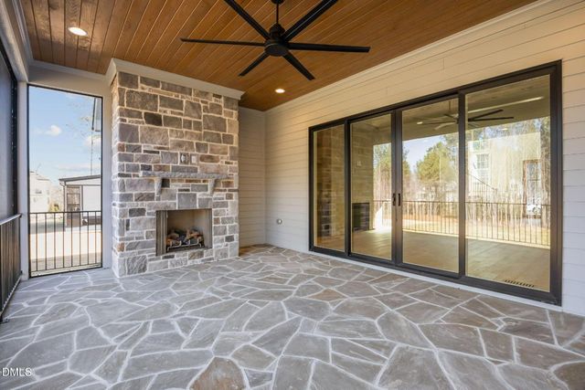 35 Chestnut Oak Drive, Youngsville, NC 27596